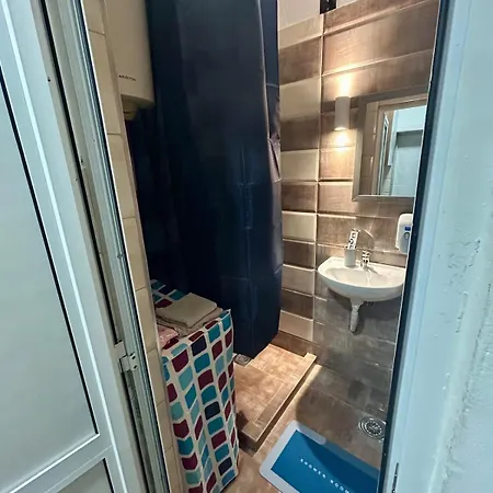 Apartment One Bedroom In *